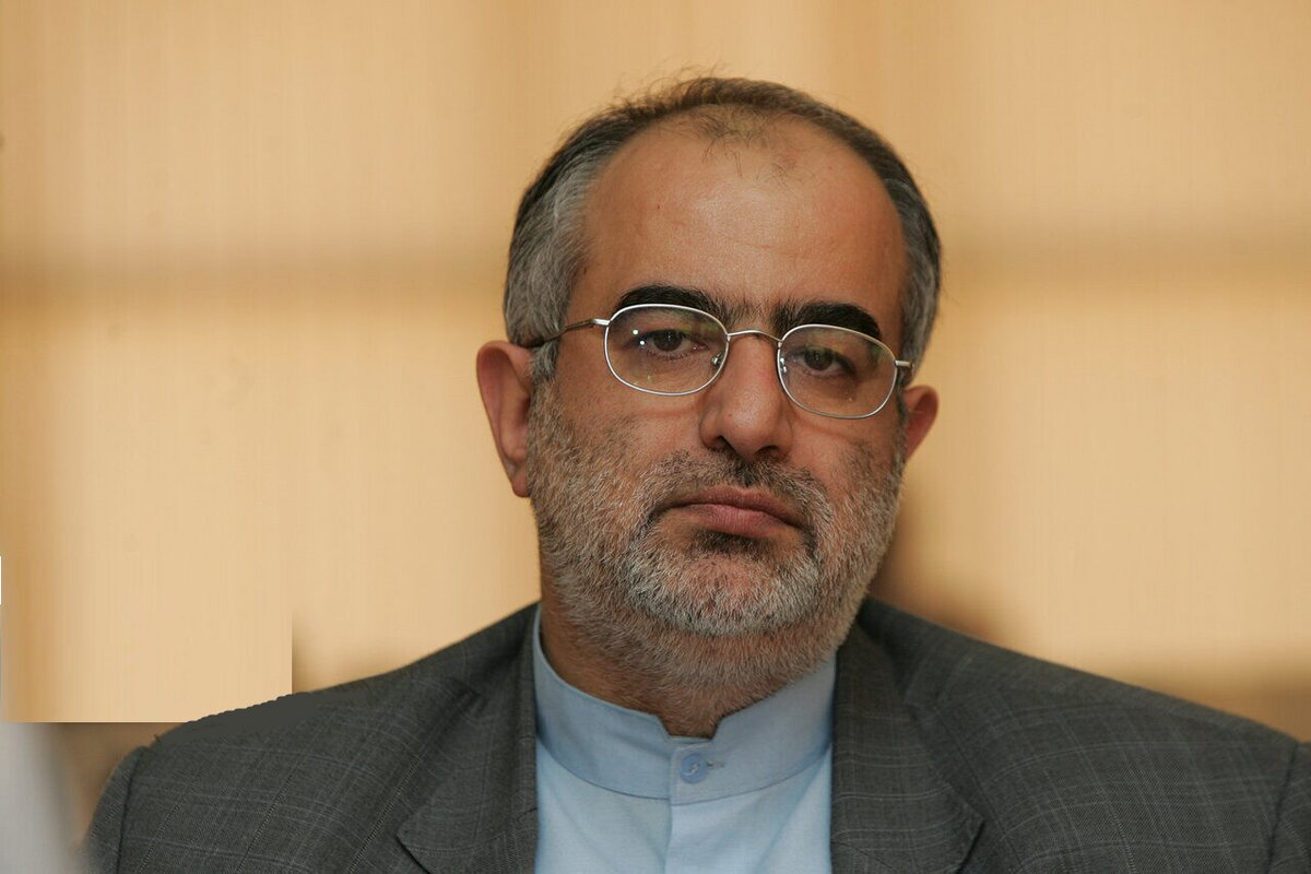 نامه حسام الدین آشنا به روسای سه قوه/ «شیوه‌نامه انتشار مواضع و اقدامات رؤسای قوای سه‌گانه در رسانه ملی» تهیه و تنظیم شود