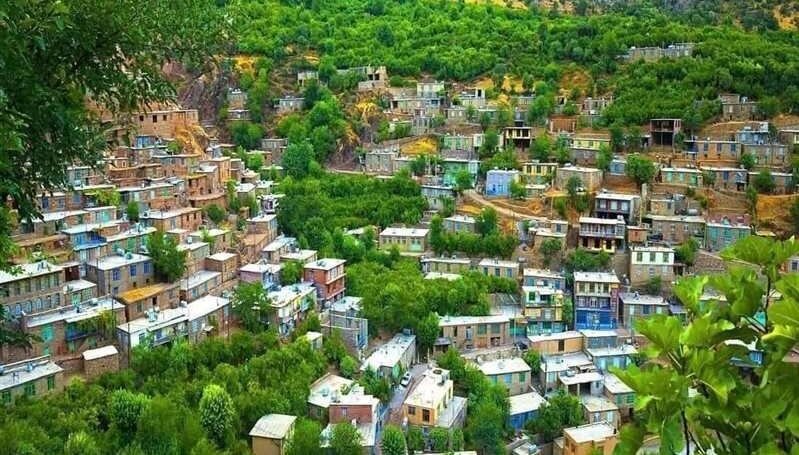 احکام شرعی |وطن والدین در چه صورتی وطن فرزند محسوب می‌شود؟