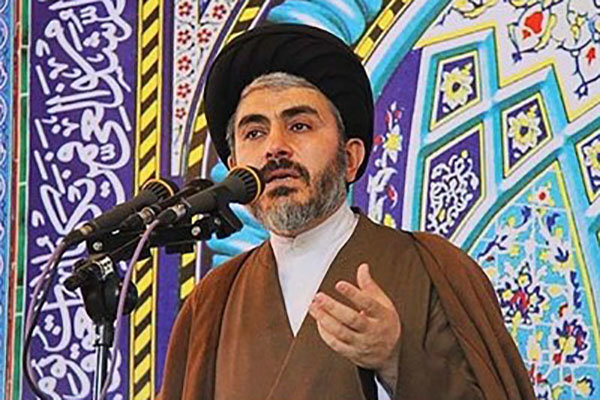 خطبه های امام جمعه ارومیه در سالگرد کشتار زائران ایرانی در مکه در سال ۱۳۶۶/ قریشی: هر خبری نباید منتشر شود؛ زیرا برخی اخبار موجب ناامیدی و یأس می‌شود