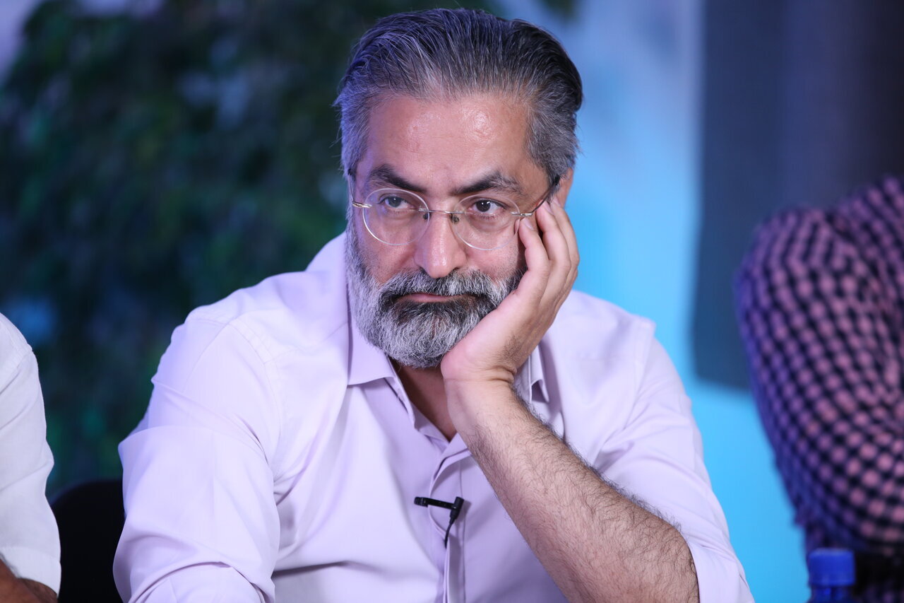 درس‌های مشروطه برای امروز؛ وقتی دوقطبی‌سازی دستاورد ملی را نابود می‌کند