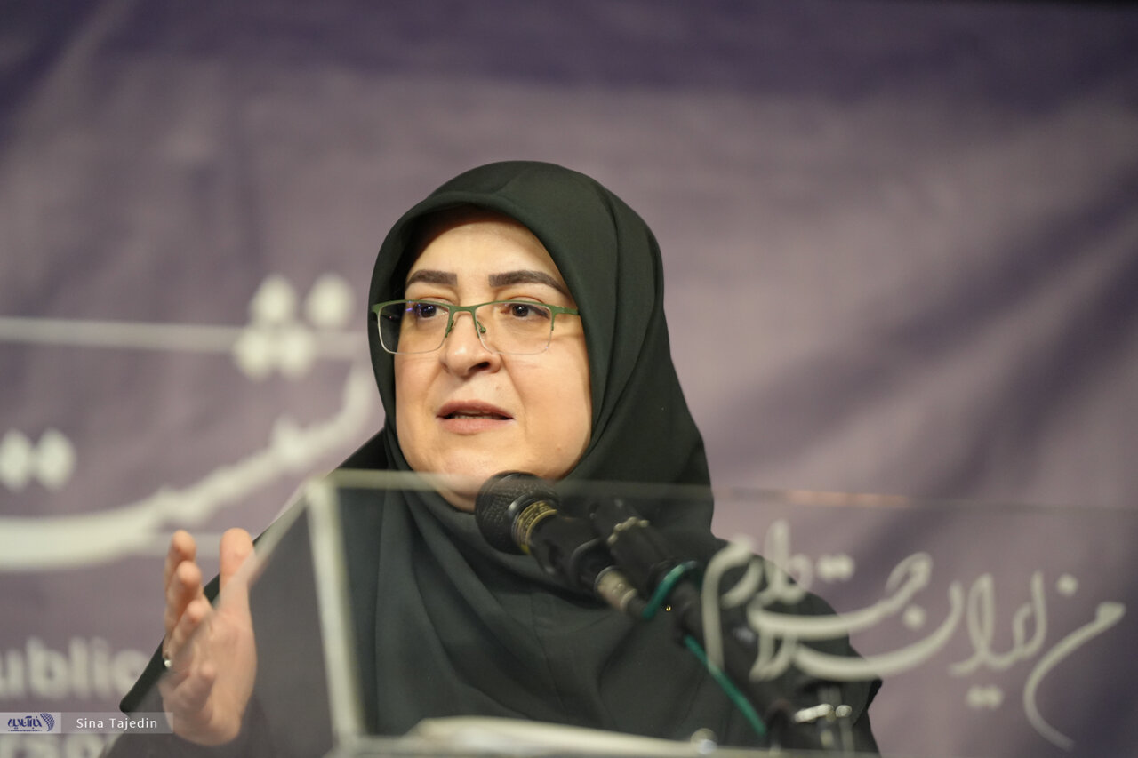 ببینید | واکنش مهاجرانی به شوخی‌هایی که با او در فضای مجازی می‌شود