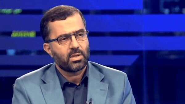 جزئیاتی از مذاکرات ایران و عمان بر سر تنگه هرمز/ سخنگوی هیات رئیسه مجلس: بیانیه‌ای شامل تصحیح مسیر تردد دریایی در تنگه، در آستانه نهایی شدن است