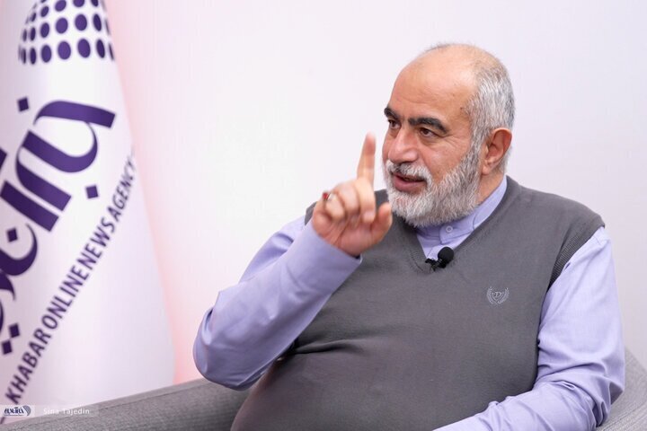 از حرفه خبرنگاری تا سنت دانشگاهی: چهار گذار برای بازسازی قدرت ارتباطی در ایران