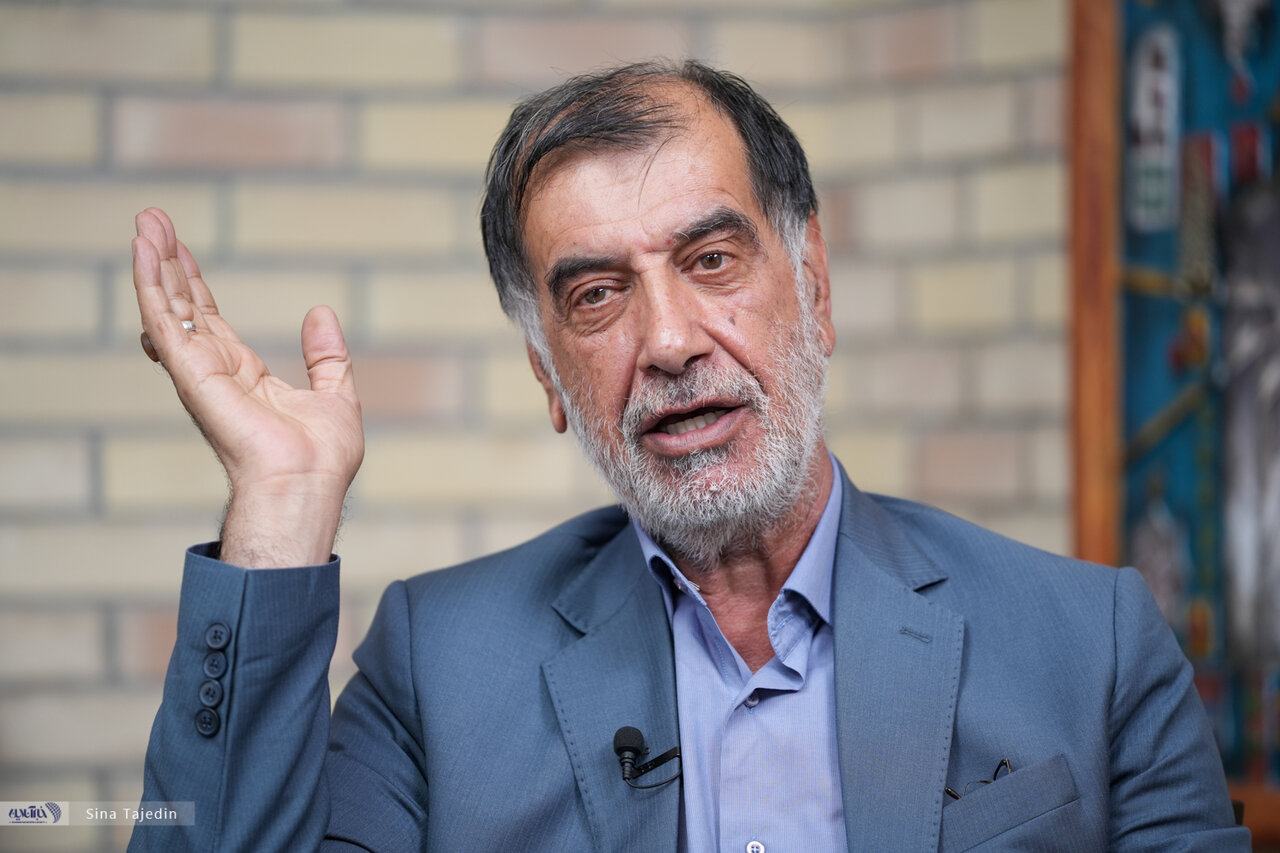 دفاع مشروط باهنر از مذاکره با آمریکا؛ دشمن‌ترین کشورهای دنیا هم در طول تاریخ با هم مذاکره کرده‌اند اما...