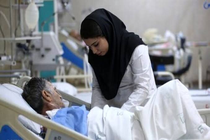 کمبود ۱۰۰ هزار پرستار در کشور