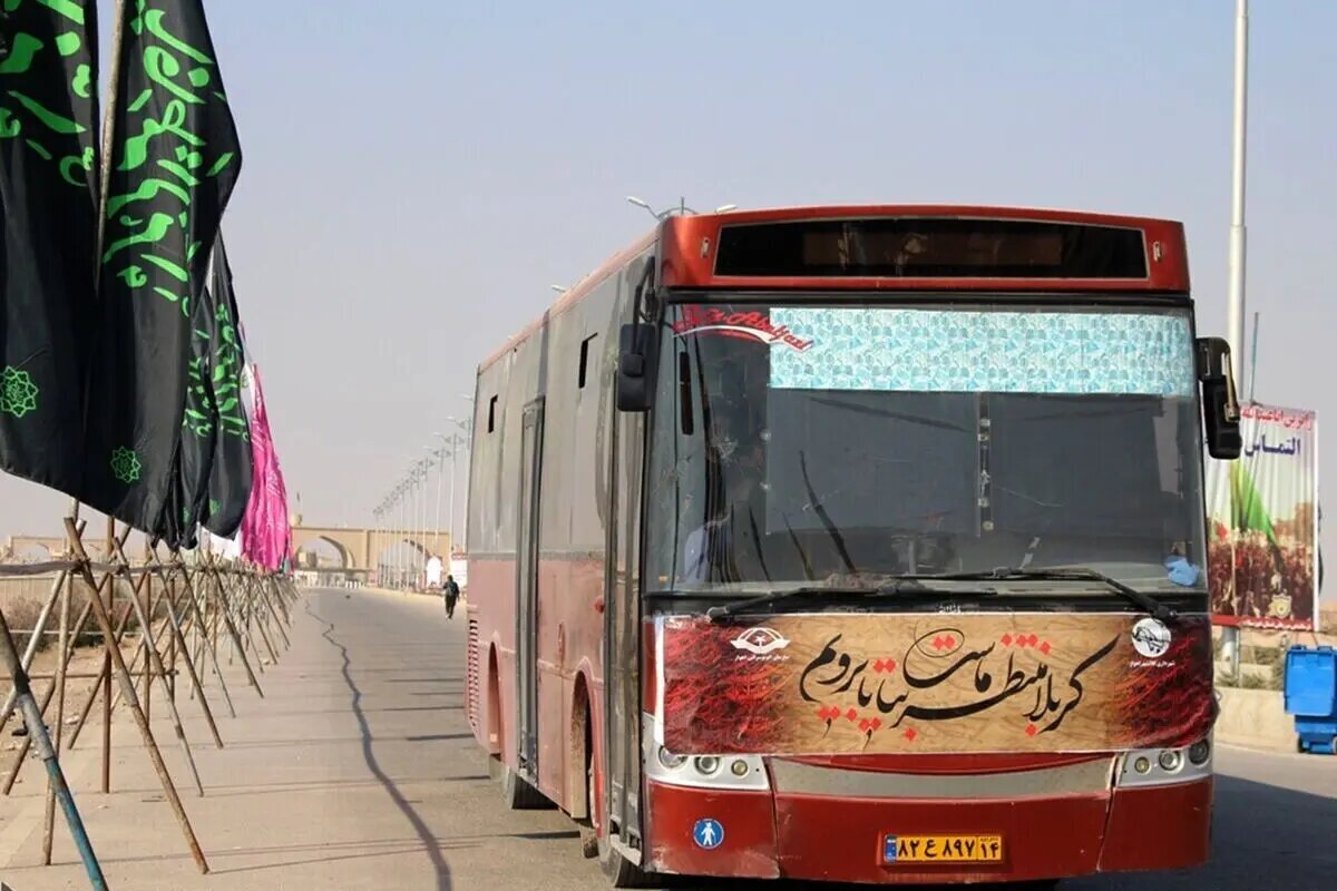 ۱۲۰ کشته و مجروح در حوادث رانندگی اربعین / اعلام ساعات شلوغی هر مرز / این استان‌ها بیشترین زائر را داشته‌اند