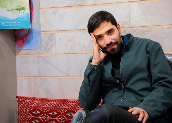 اعترافات دختر بلاگری که حمیدرضا رجب‌زاده را به قتل رسانده/ اعترافات بلاگر: او مرتب به من تذکر حجاب می‌داد/دوست پسرم گفت بابت قتل بسیجی‌ها پول می‌دهند