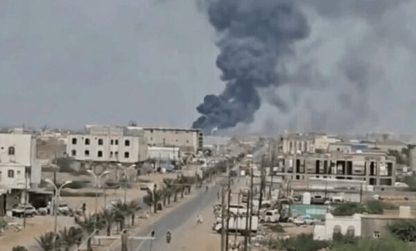 حملات یمن به المخا ۷ کشته و ۳۰ مجروح برجا گذاشت