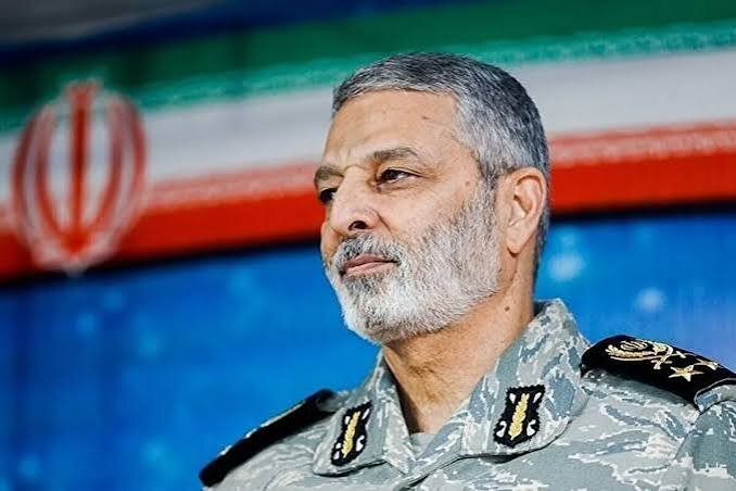 ببینید | شهید سپهبد موسوی: هرچه تنبیه شدم، به‌خاطر خنده‌هایم بود!