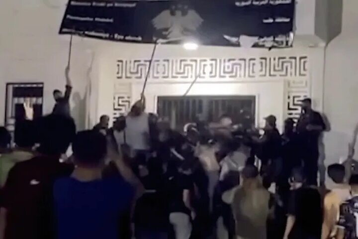 درگیری در عین‌العرب؛ ۱۹ نیروی دولت الشرع زخمی شدند