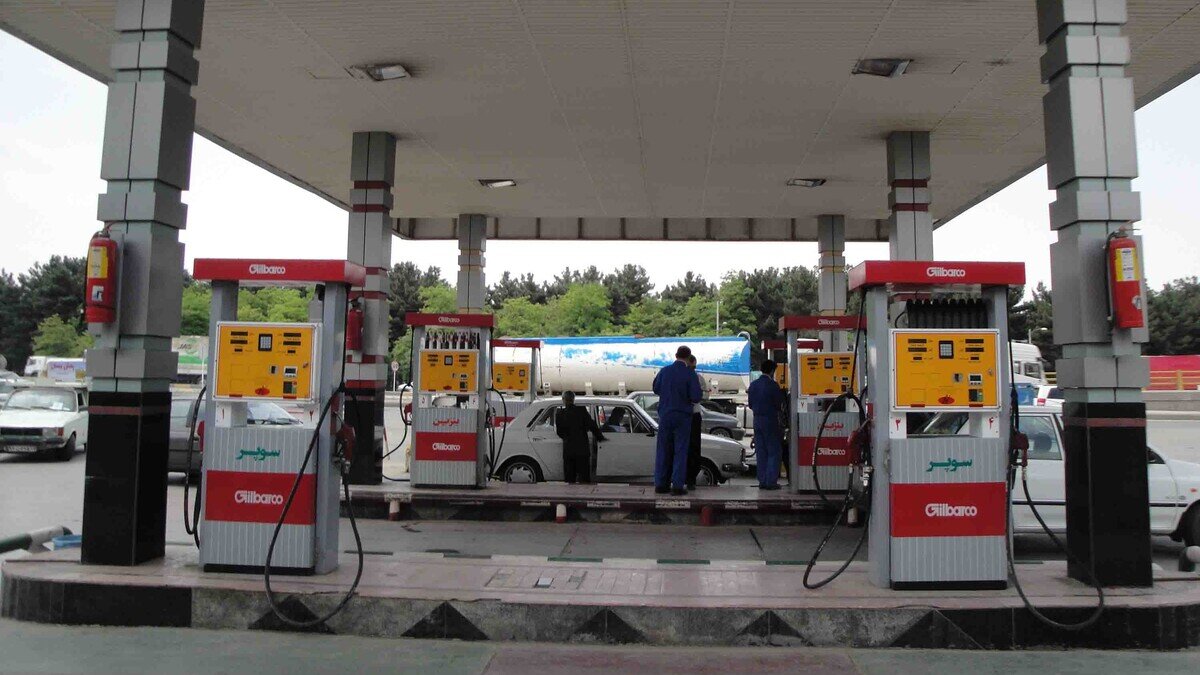 واکنش استاندار کرمان به خبر طرح عرضه بنزین ۸۷ هزار تومانی/ هیچ تغییری در قیمت اتفاق نیفتاده است