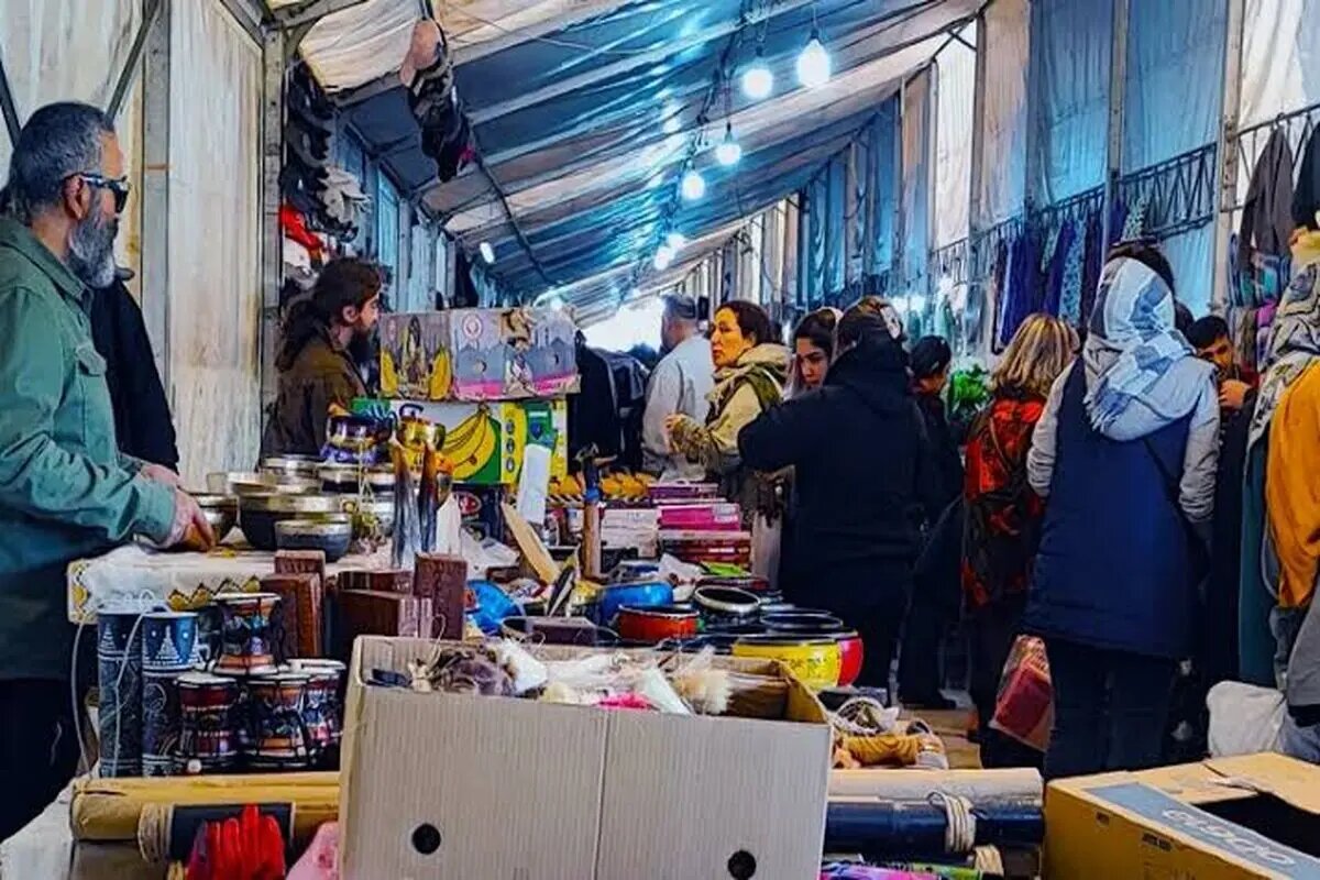 چرا بعضی از غرفه‌های بازار پروانه توقیف شدند؟/ ادعای مدیر روابط عمومی مجموعه عباس‌آباد: موضوع بی‌حجابی است؛ غرفه‌داران هم از این موضوع ناراضی هستند