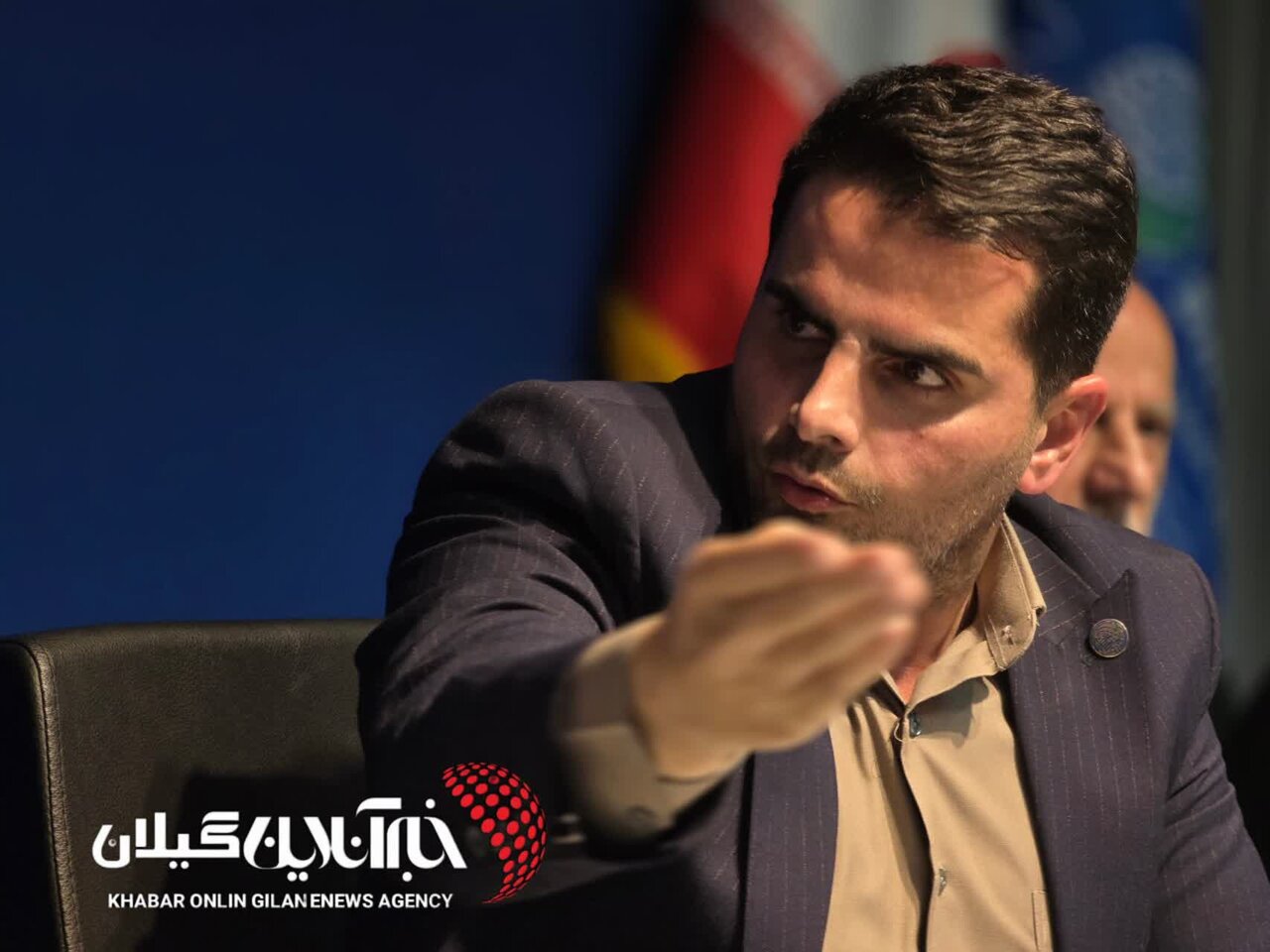 شهردار کیاشهر در نشست با اصحاب رسانه ها: رسانهها بازوی واقعی مدیریت شهری هستند شهردار کیاشهر در نشست با اصحاب رسانه ها: رسانهها بازوی واقعی مدیریت شهری هستند